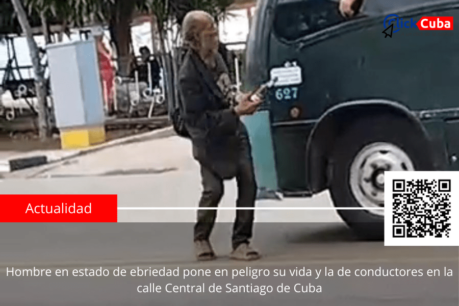 Hombre en estado de ebriedad pone en peligro su vida y la de conductores en la calle Central de Santiago de&nbsp;Cuba