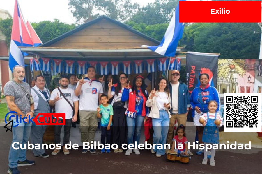 La comunidad cubana de Bilbao lleva su bandera a la fiesta de la Hispanidad y reclama una Cuba libre y democrática
